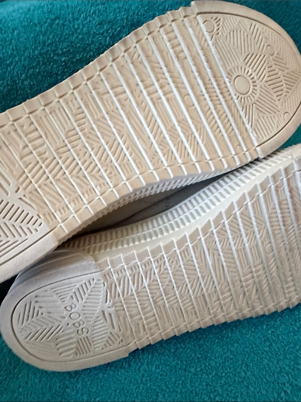 Men's Casual Low-Top Sneakers in Light Green Lace-Up Comfort - Picture 7 of 7